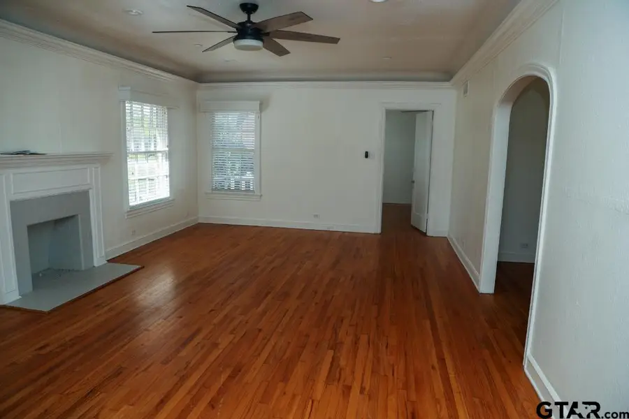 628 Troup, Tyler, TX 75701 - #3