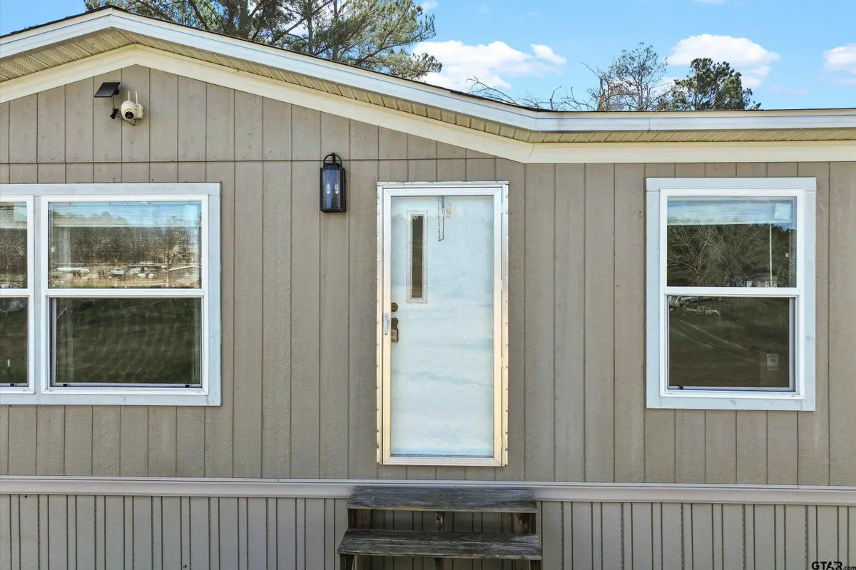 1642 CR 308 E, Henderson, TX 75652 - #1