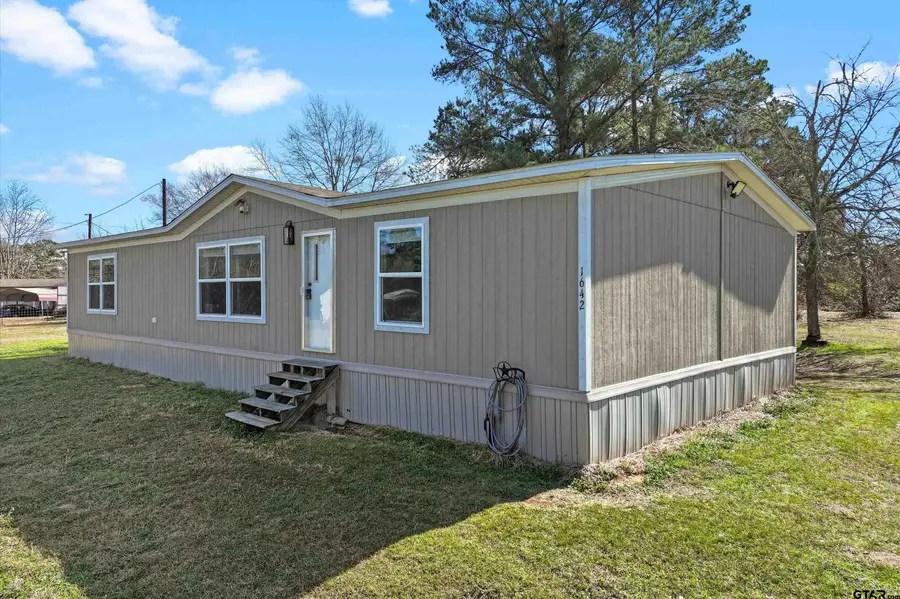 1642 CR 308 E, Henderson, TX 75652 - #3