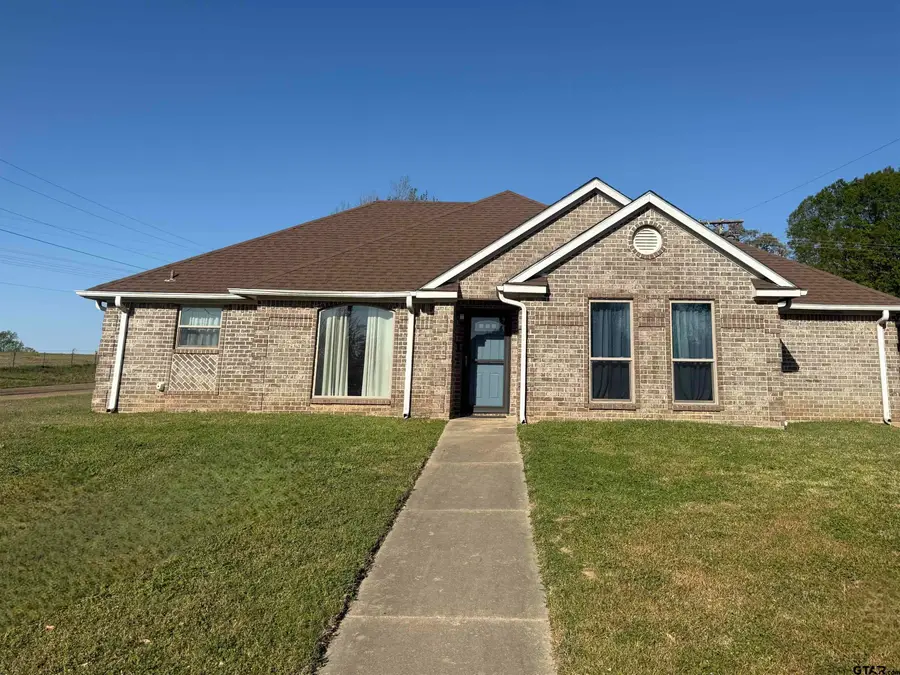 2310 Gayle, Mount Pleasant, TX 75455 - #2