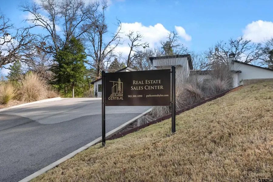 6141 S. Park Central Court, Tyler, TX 75703 - #3