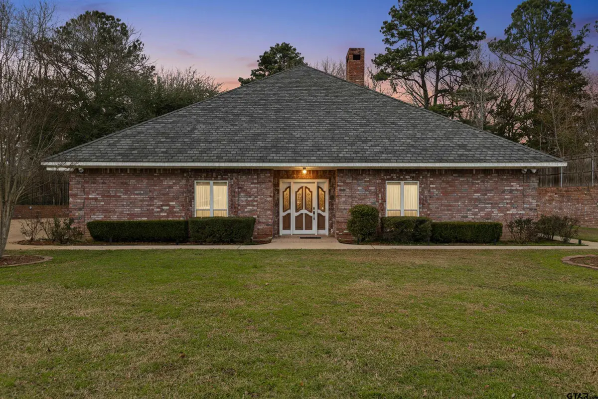 450 Johnson, Tatum, TX 75691 - #1