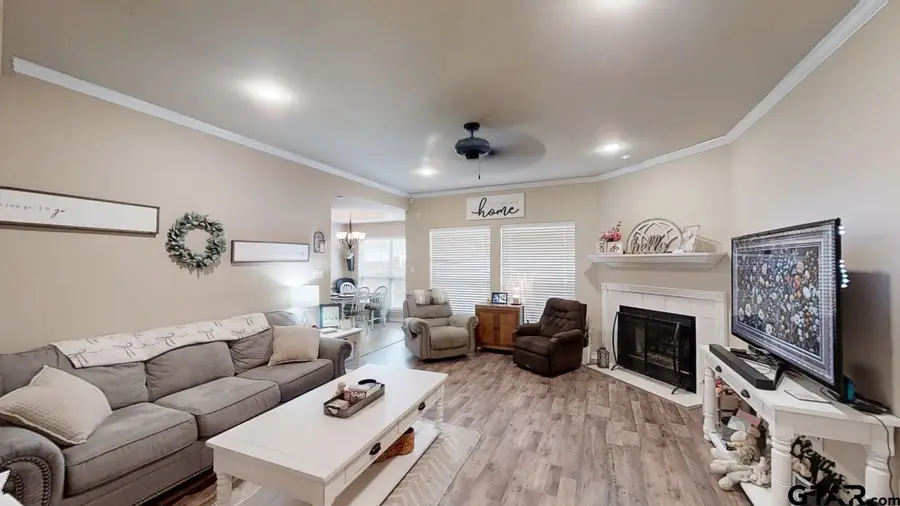 5401 Hollytree Dr #2104, Tyler, TX 75703 - #2