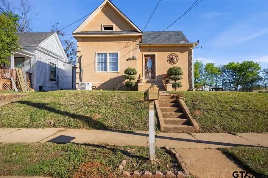 510 E Bow St, Tyler, TX 75702 - #2