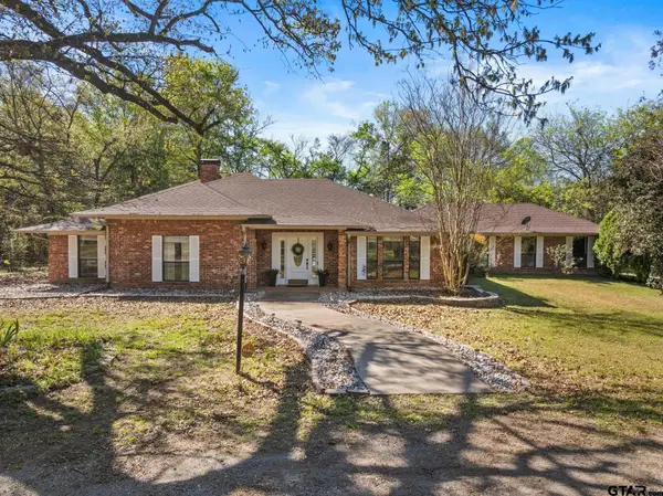 321 US HWY 67 W, Mt Vernon, TX 75457