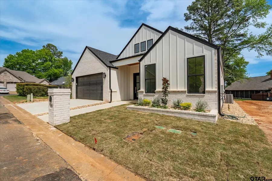 7146 HOLLY SQUARE CT., Tyler, TX 75703 - #3