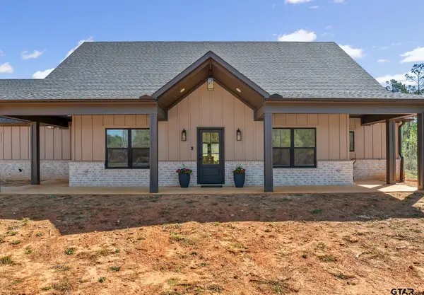 876 County Road 4120, Jacksonville, TX 75766