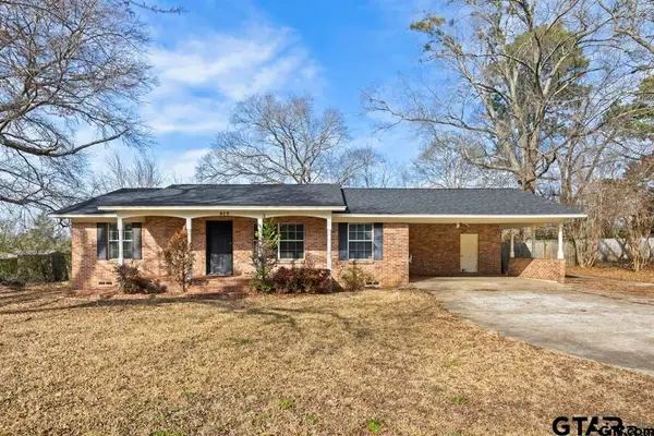 409 E Main, Omaha, TX 75571