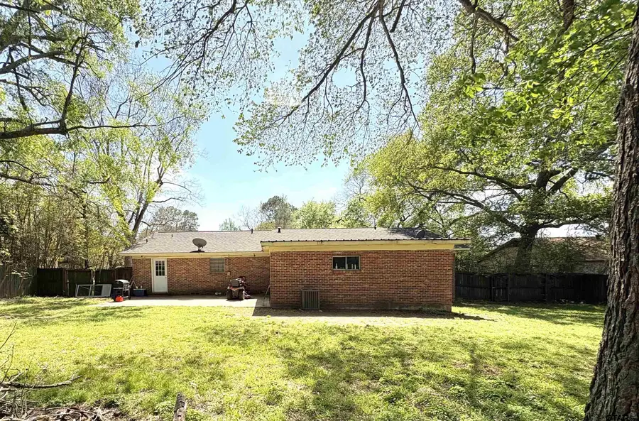 409 E Main, Omaha, TX 75571 - #3