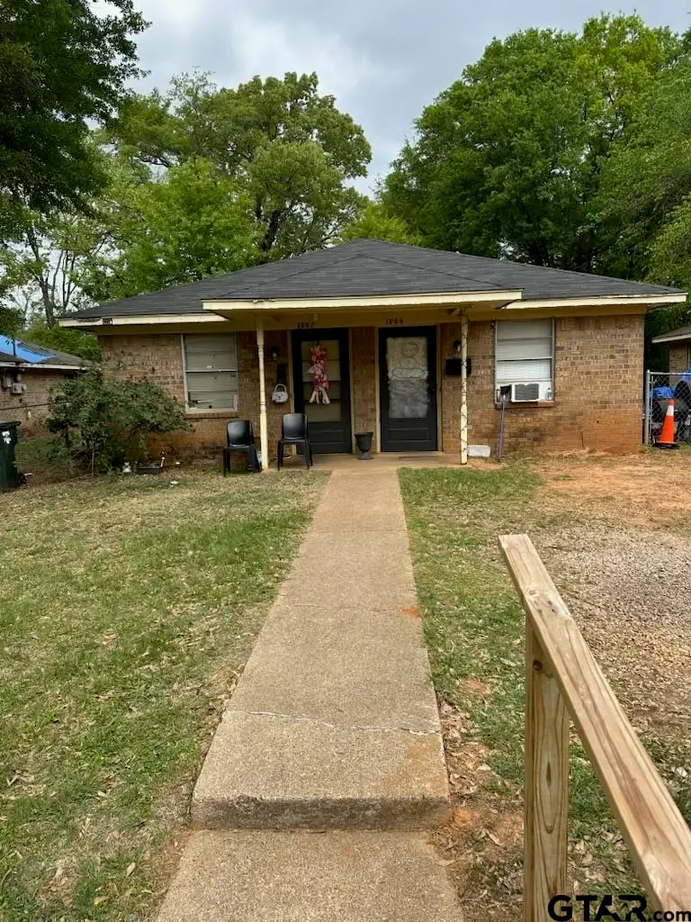 1001 W Queen St, Tyler, TX 75702 - #2