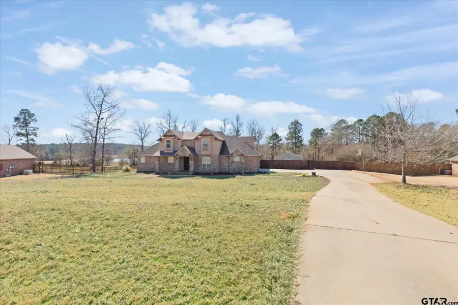 770 Dennard St., Longview, TX 75605 - #3