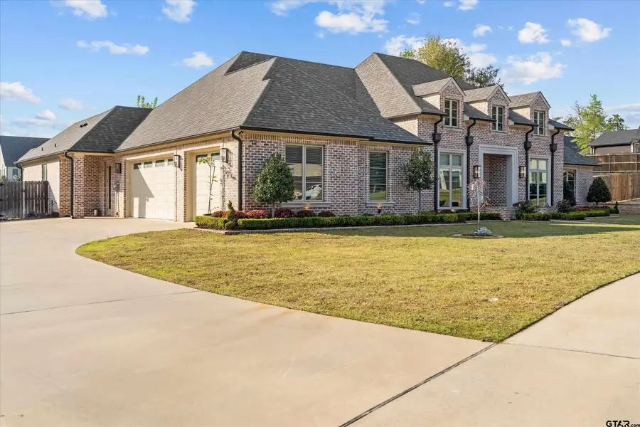 2523 Oak Alley, Tyler, TX 75703 - #3