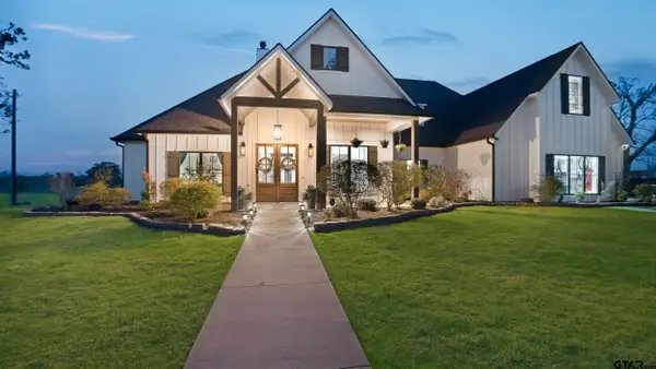 7789 S US 79, Henderson, TX 75654