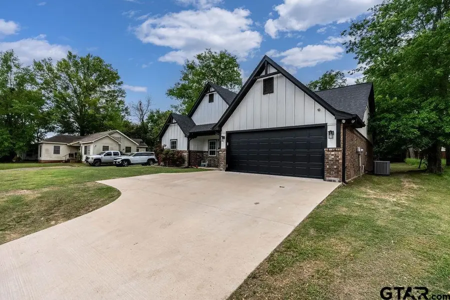 535 S Bolton, Jacksonville, TX 75766 - #2