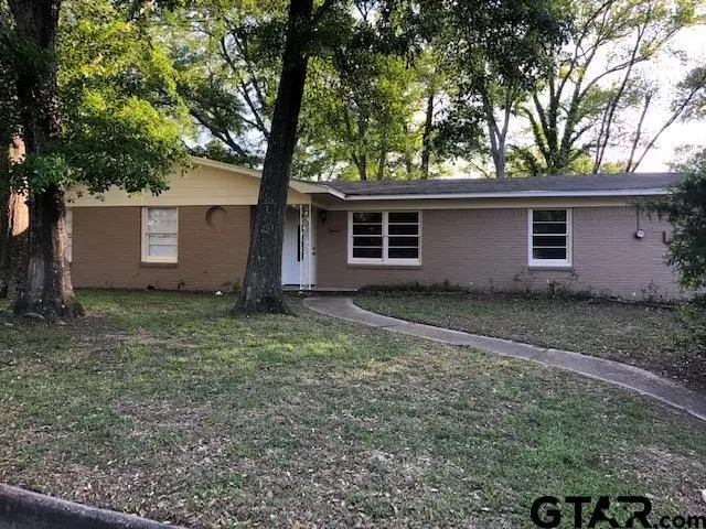 2725 Brentwood Dr, Tyler, TX 75701 - #1