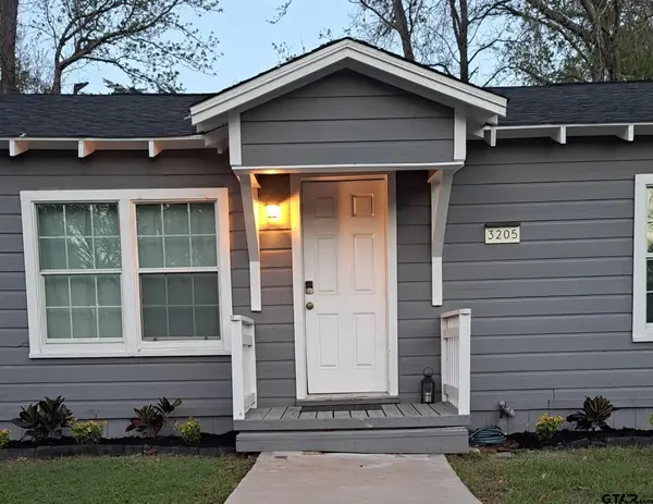 3205 E Carter Blvd, Tyler, TX 75702