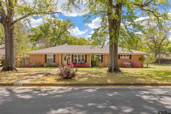 2005 Sterling Dr, Tyler, TX 75701