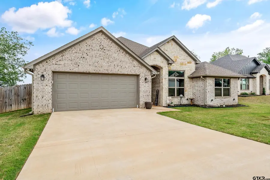 112 Amanda Ave, Bullard, TX 75757 - #2