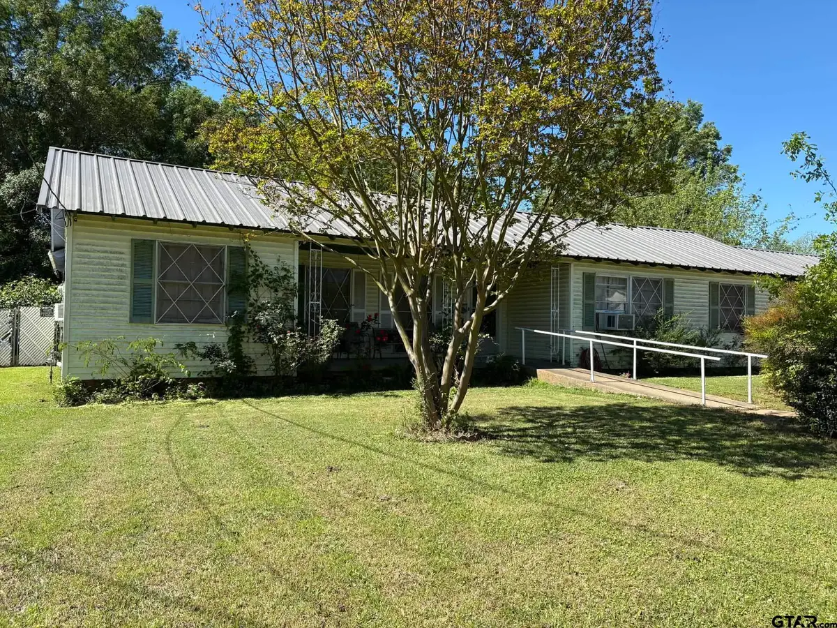 114 Ash, Mount Pleasant, TX 75456 - #1