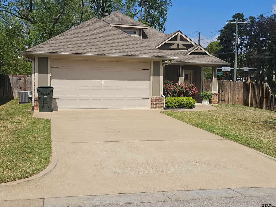 2946 Meadow Brook Trl, Tyler, TX 75701 - #2