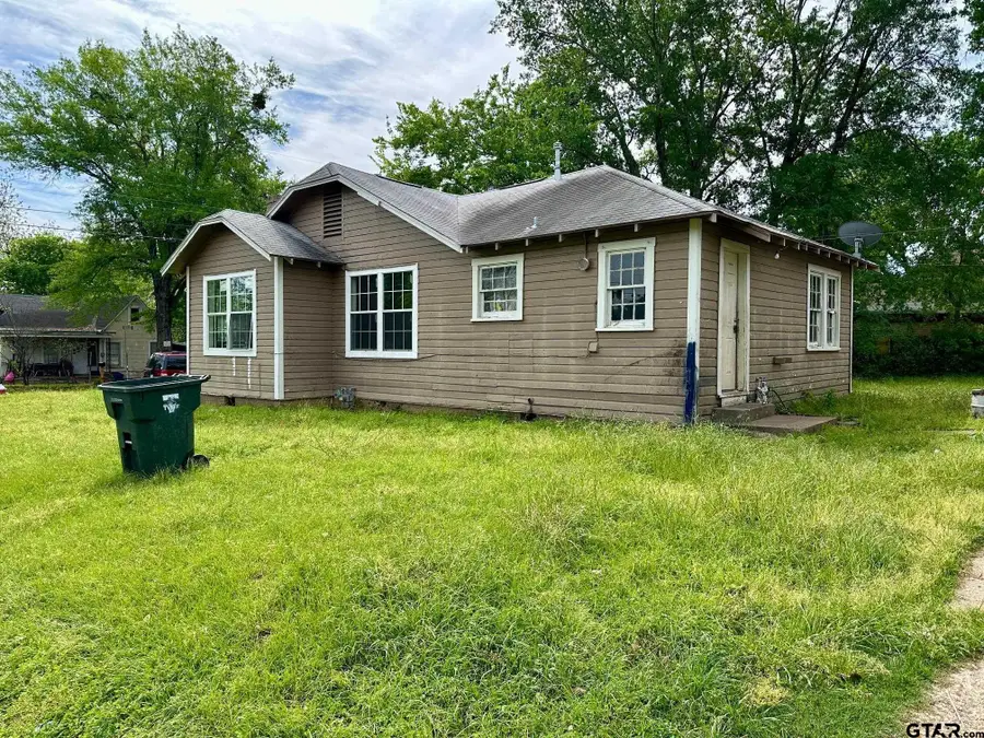 1808 Emerson Ave, Tyler, TX 75702 - #3