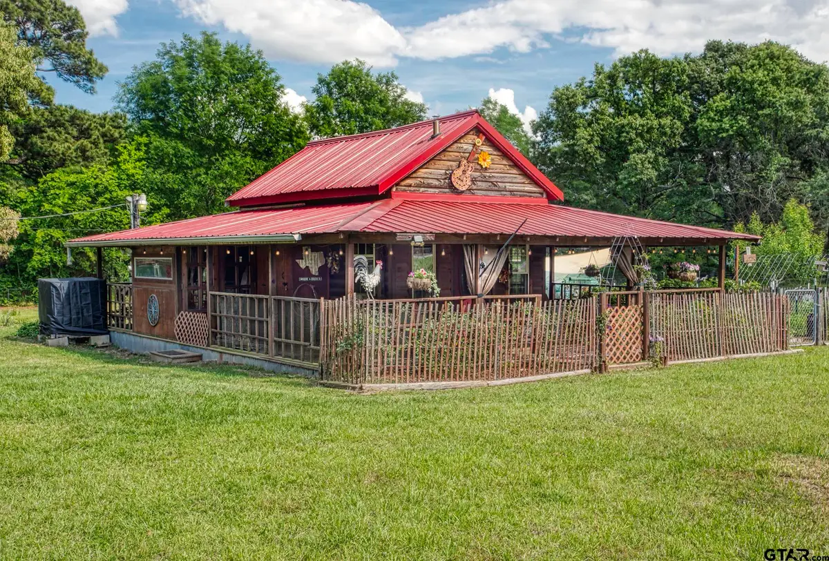 5051 Sunbird Dr, Chandler, TX 75758 - #1