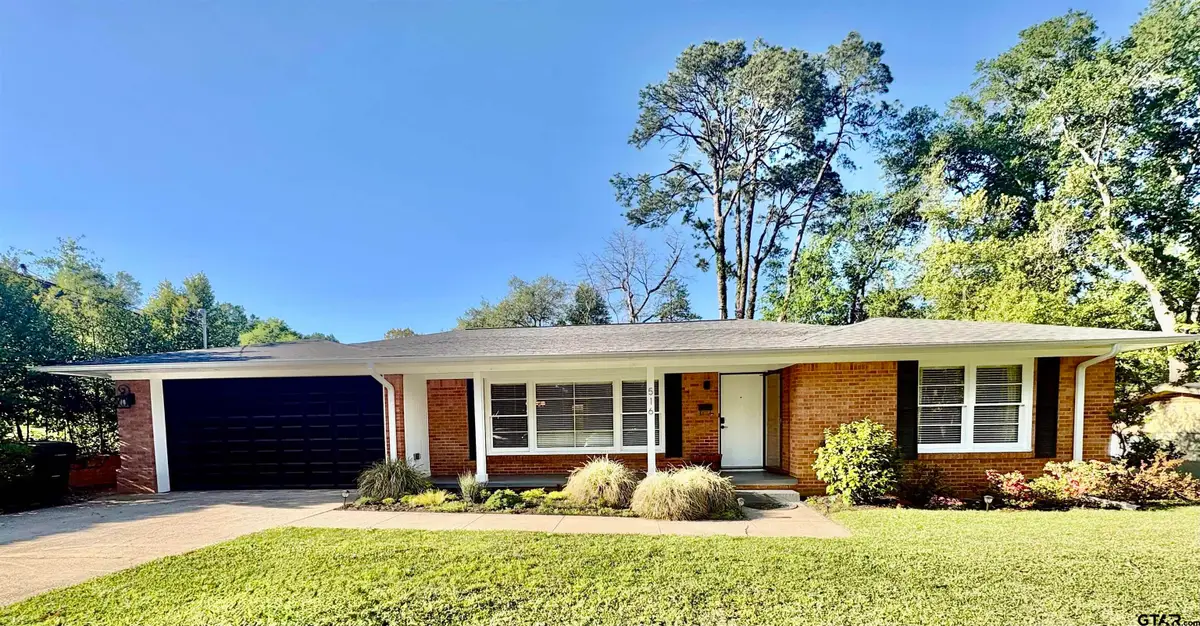 516 Dartmouth Dr., Tyler, TX 75701 - #1