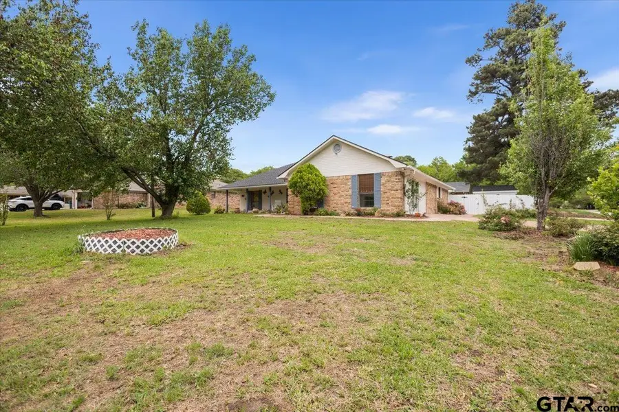 303 Linda Ln, Lindale, TX 75771 - #3