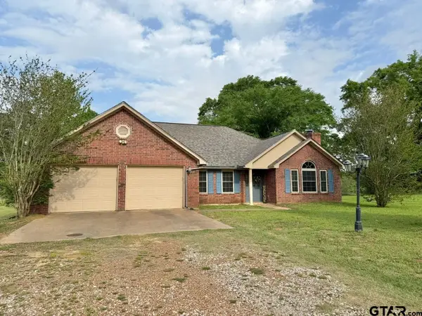 4244 S State Highway 19, Crockett,  75835