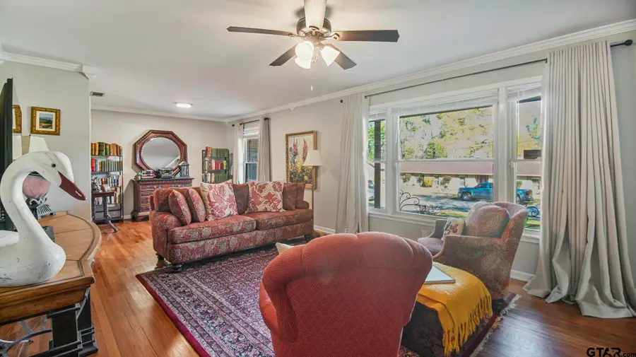 4205 Birdwell Dr, Tyler, TX 75703 - #3