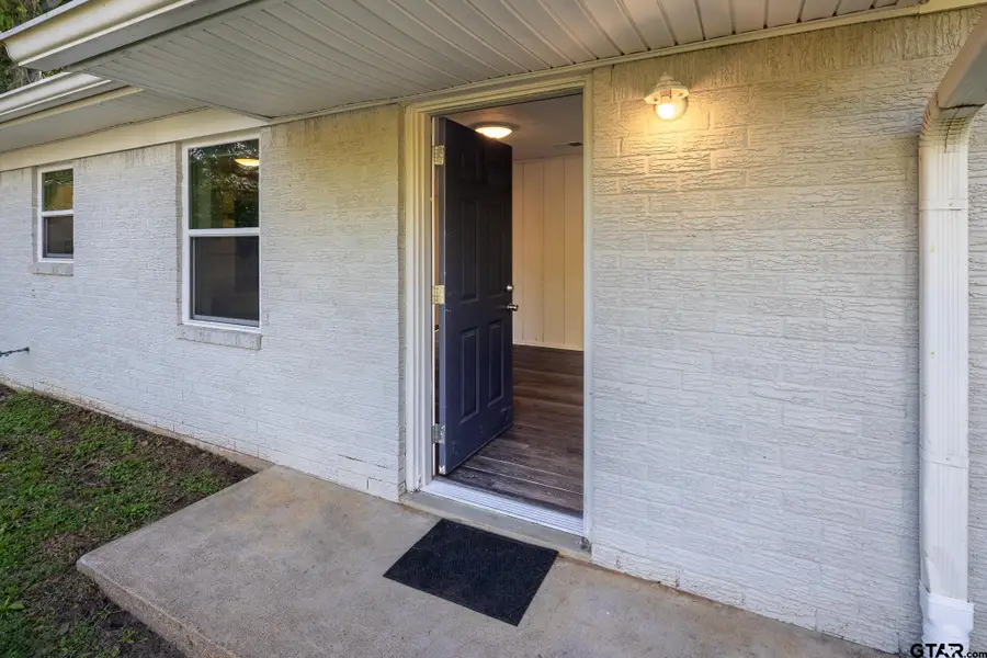 202 Hollywood St, Arp, TX 75750 - #3