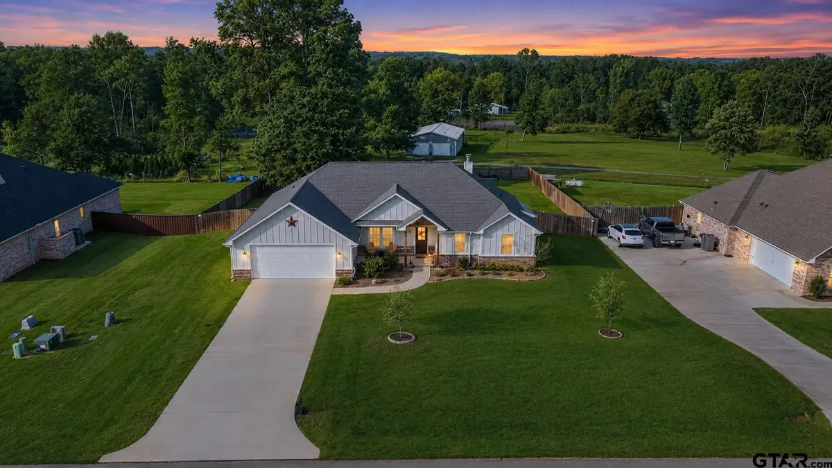 18341 Timber Oaks Drive, Lindale, TX 75771 - #1