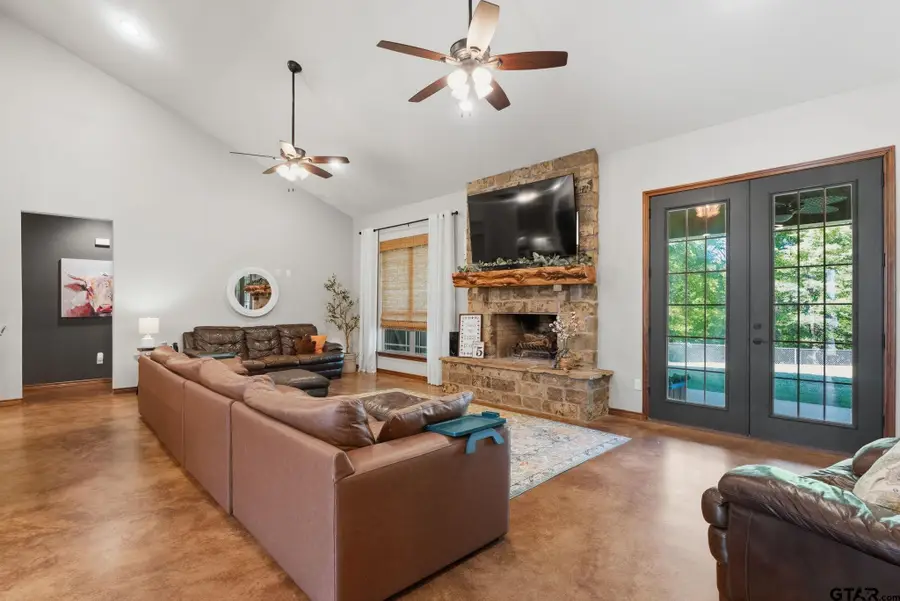 570 County Road 4120, Jacksonville, TX 75766 - #3