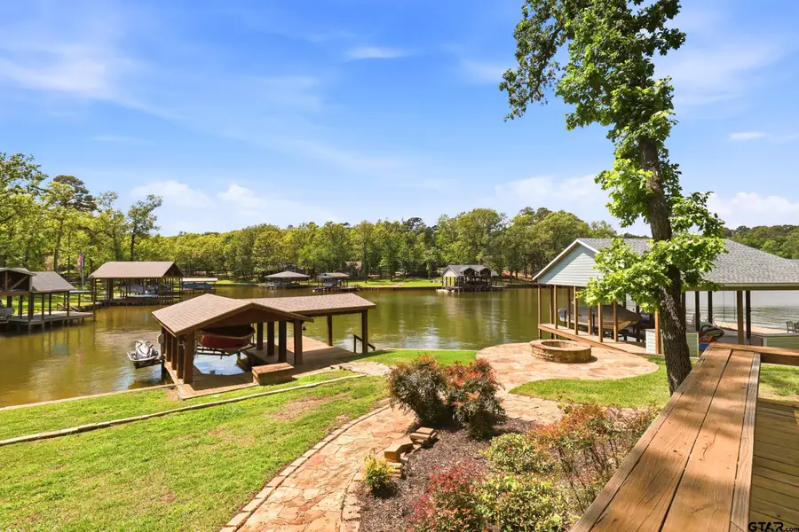 253 E El Dorado Dr, Scroggins, TX 75480 - #2