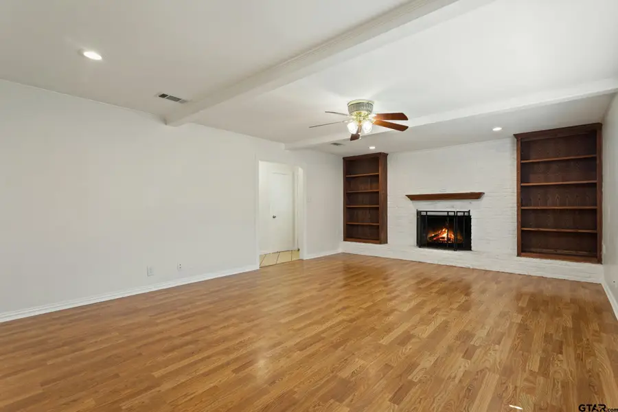 3303 Shenandoah Dr, Tyler, TX 75701 - #2