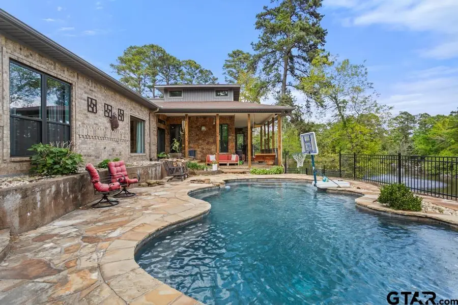 23677 Greenway Dr, Bullard, TX 75757 - #2