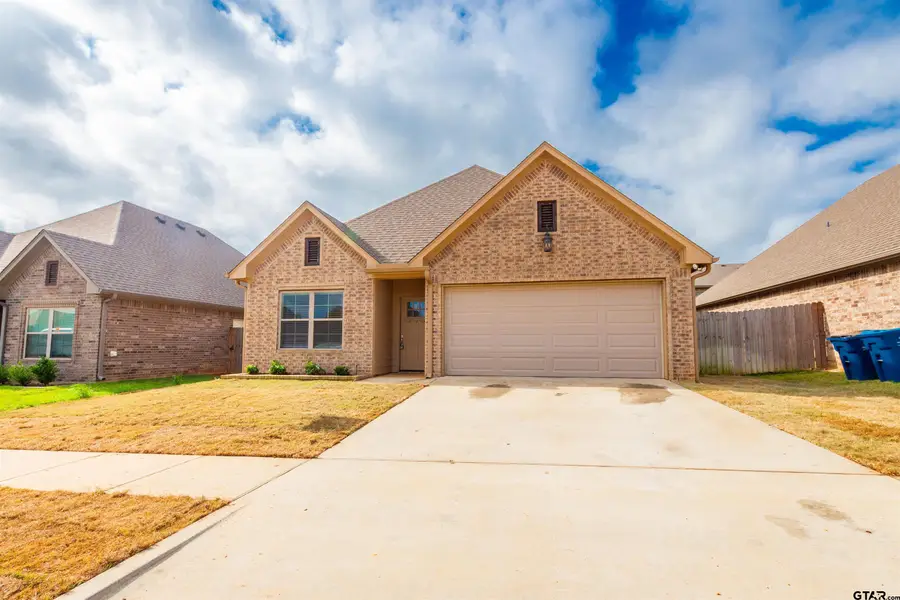 822 Lindsey Ln, Whitehouse, TX 75791 - #2
