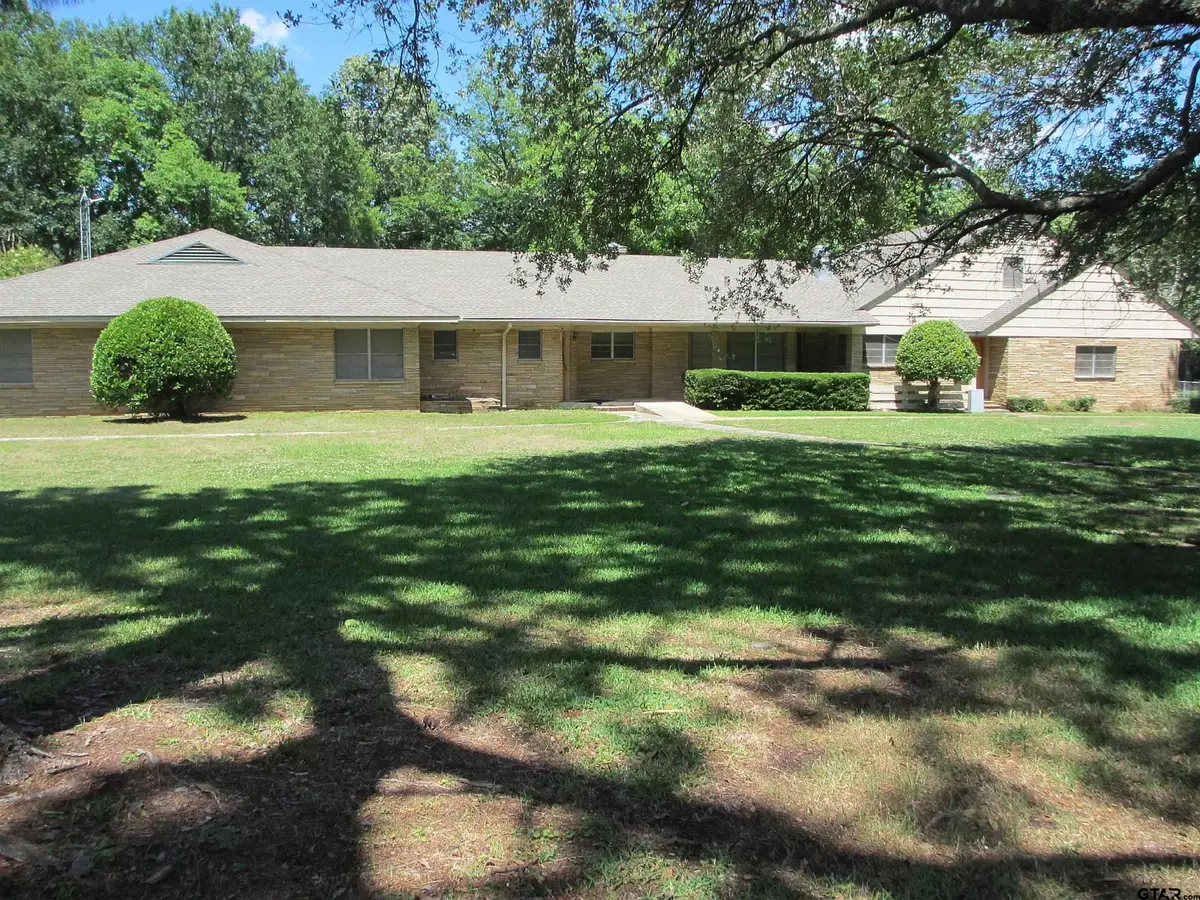 1009 Brook Dr, Kilgore, TX 75662 - #1
