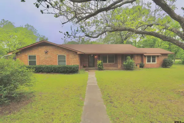 209 Circle Drive, Mineola, TX 75773