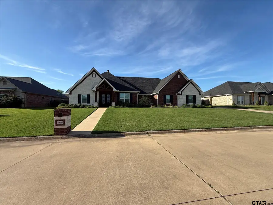 1003 Stone Bridge St, Mount Pleasant, TX 75455 - #2