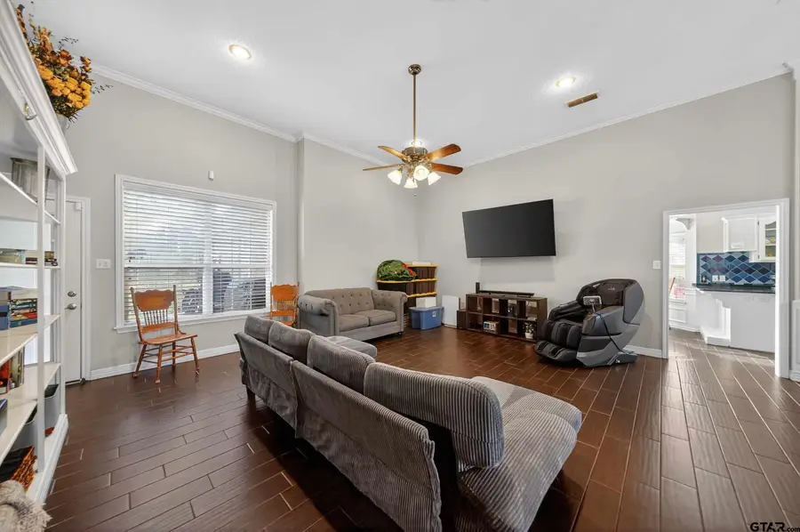 801 Beth Dr, Tyler, TX 75703 - #2