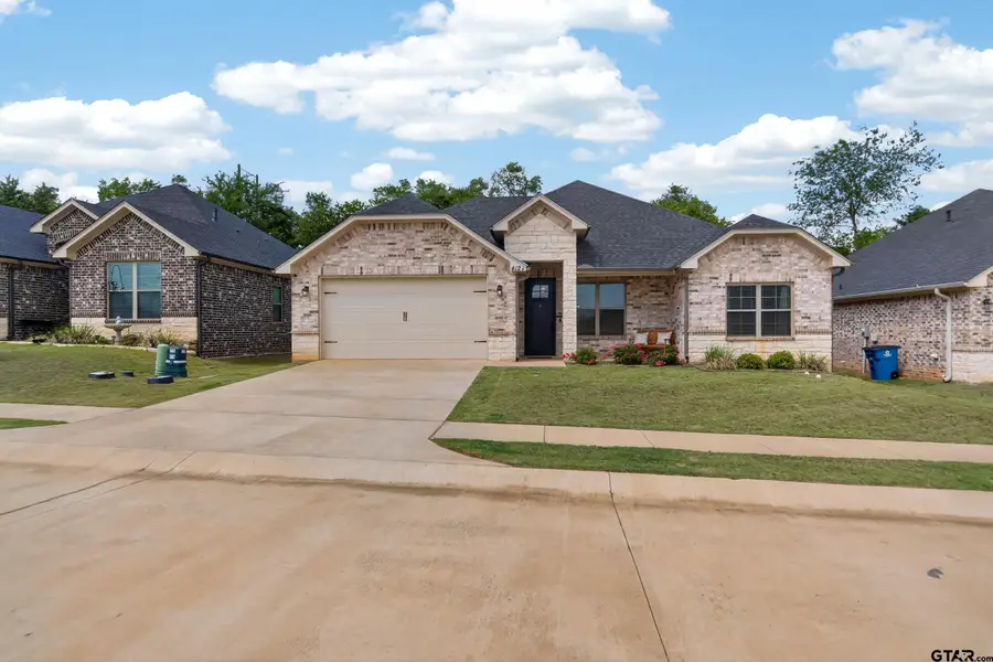 412 Faithful Rd, Lindale, TX 75771 - #3