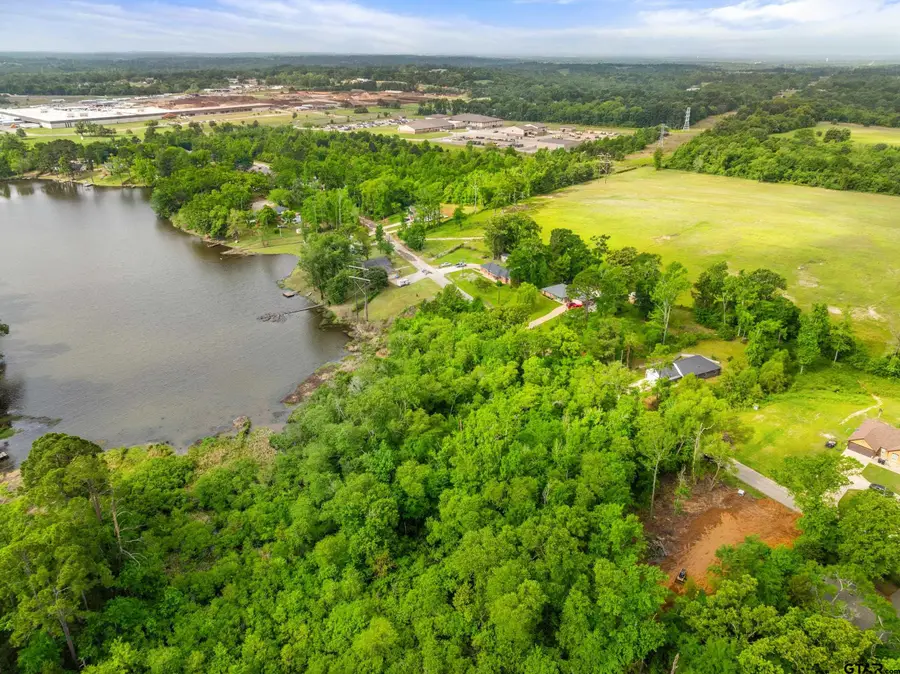 9707 W Lakeshore Dr, Tyler, TX 75709 - #2