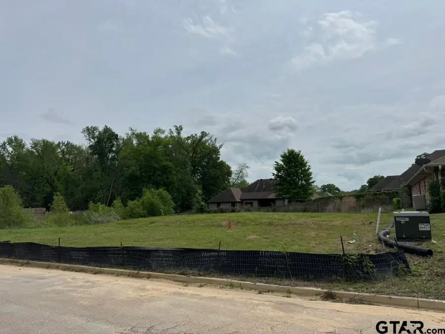 8362 - 8446 Garrett Dr., Tyler, TX 75703 - #2