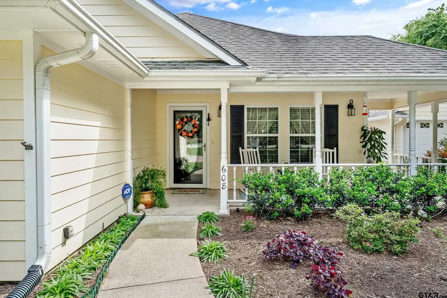 608 Green Meadown Trail, Holly Lake Ranch, TX 75765 - #3