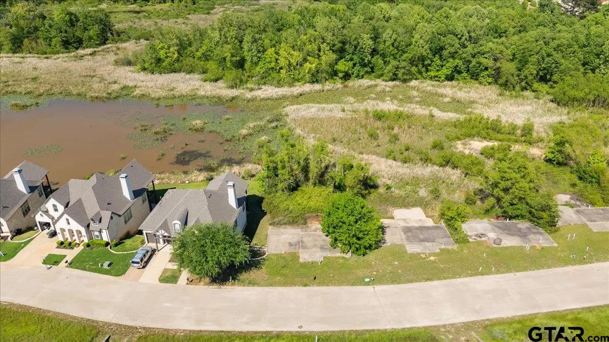 3139 Cascade Ct., Tyler, TX 75703 - #1