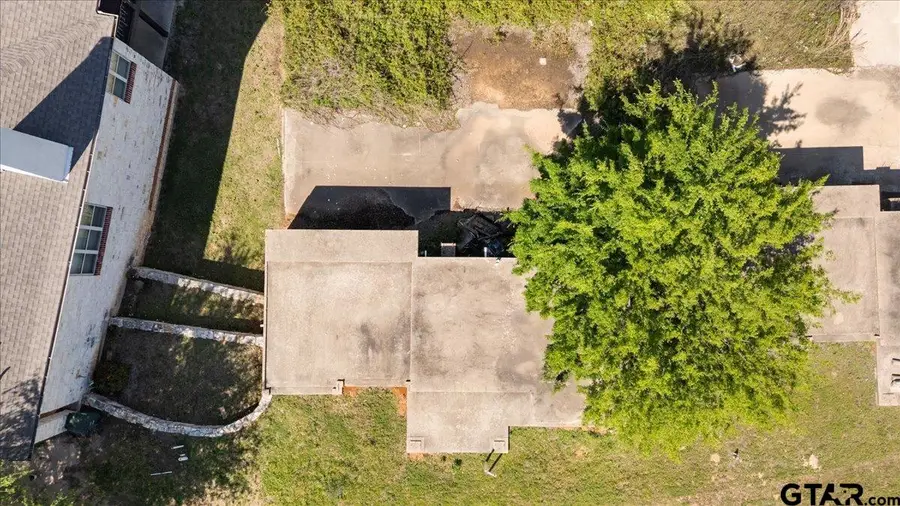 3139 Cascade Ct., Tyler, TX 75703 - #2