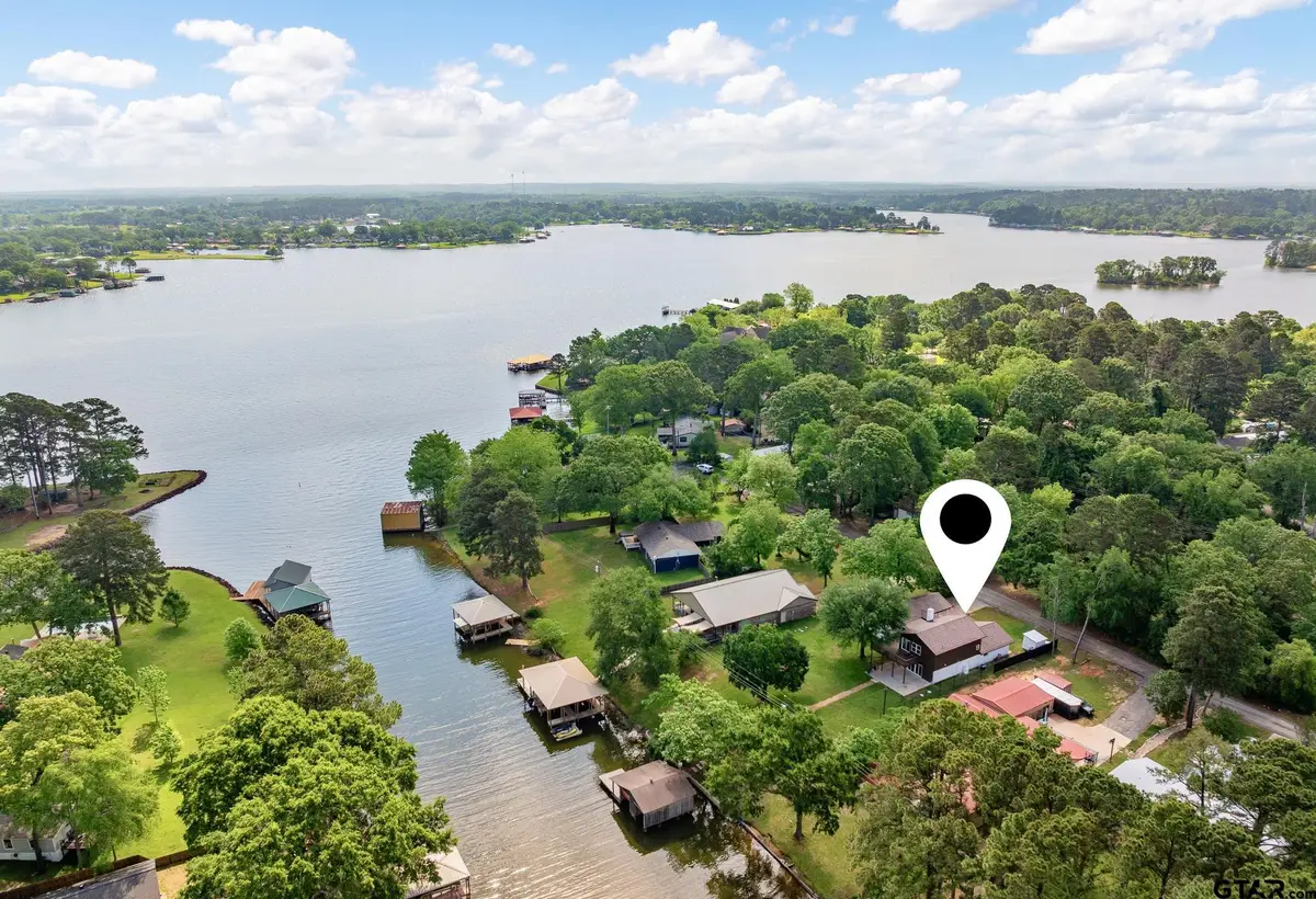 16892 Oakwood Dr, Flint, TX 75762 - #1