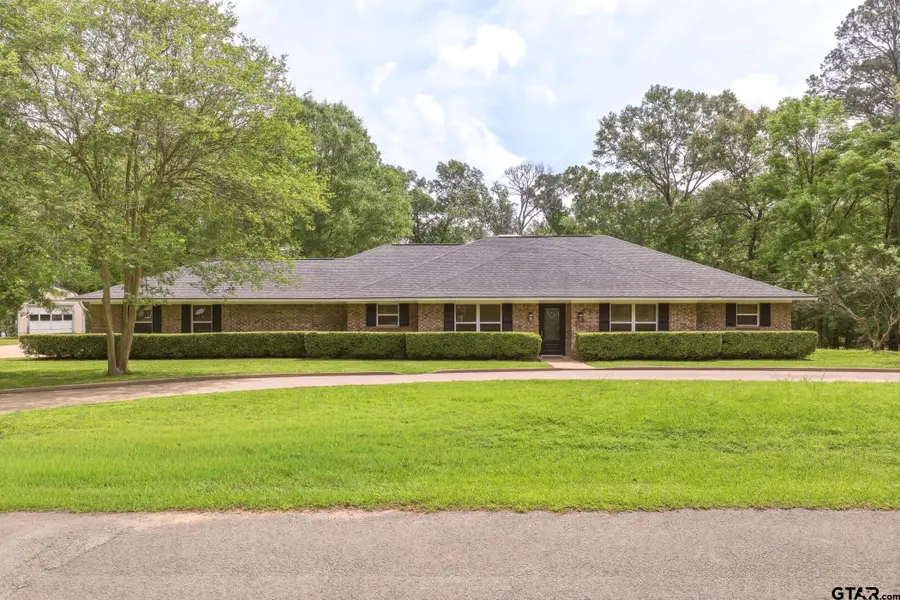 9465 Peninsula Dr, Tyler, TX 75707 - #2