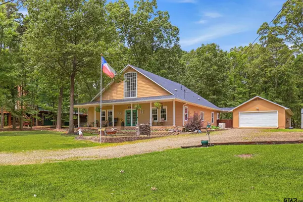 302 King Shore Blvd, Scroggins, TX 75480